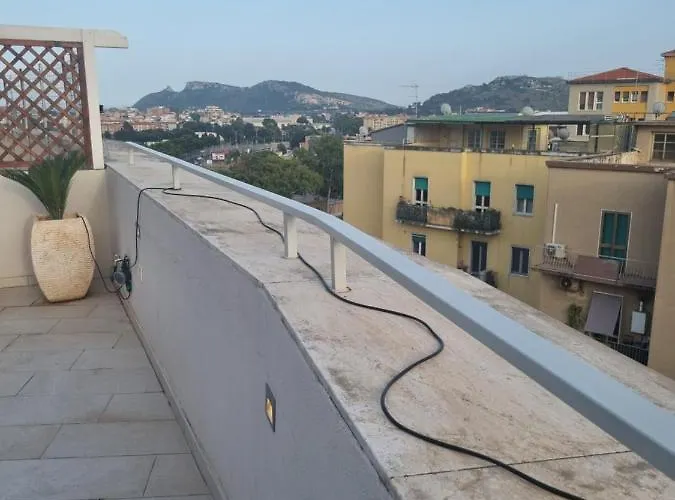 Attico Via Della Pineta 5 Minuti Dal Mare *