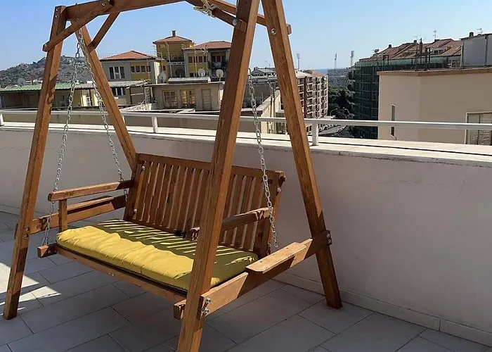 Attico Via Della Pineta 5 Minuti Dal Mare Apartament *